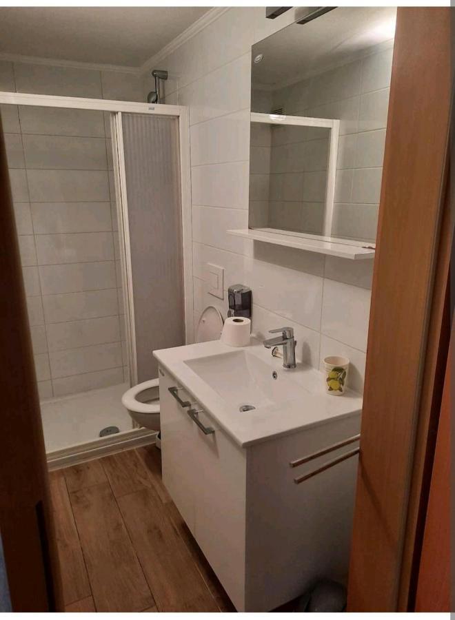 Vila Doris Otel Baška Voda Dış mekan fotoğraf